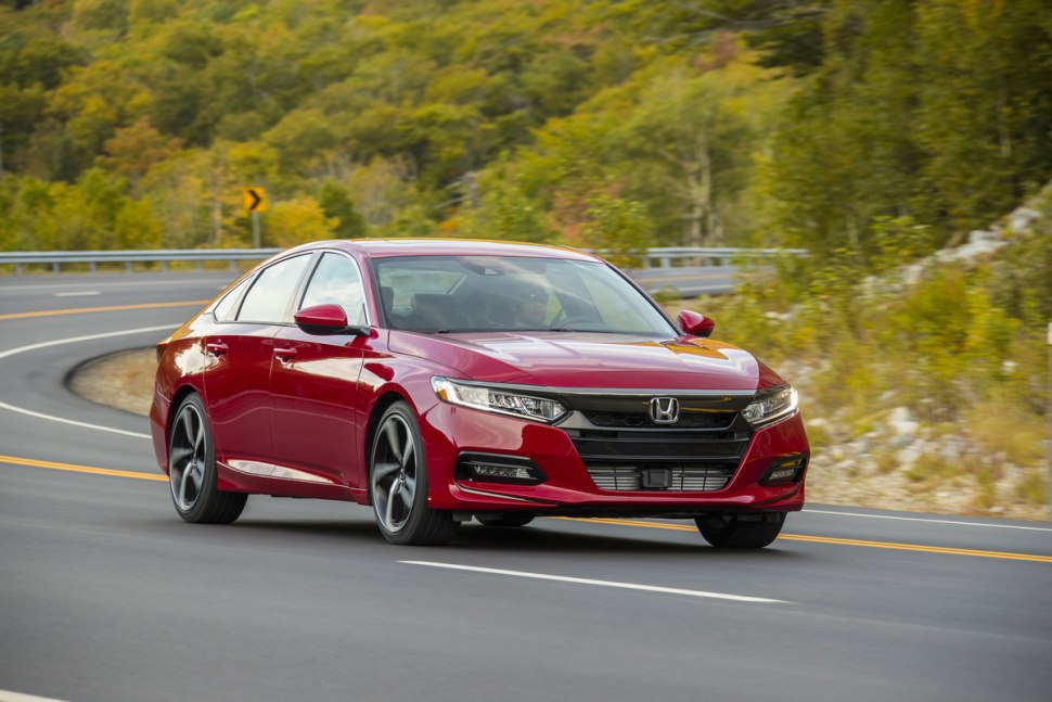 Honda Accord Hybrid Teknolojisi: Geleceğin Sedan'ı